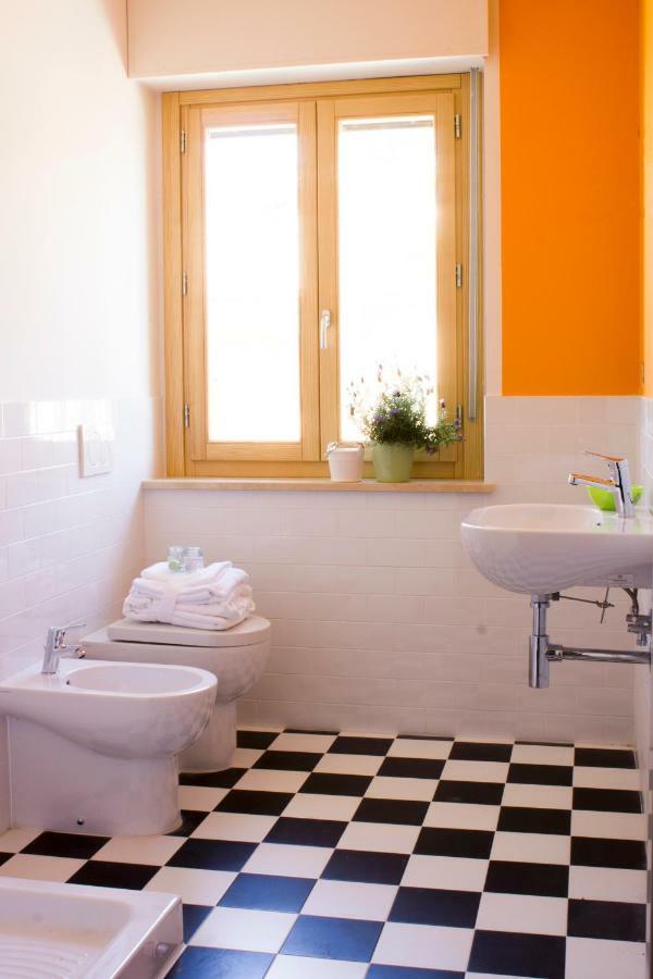 Arcobaleno B&B San Benedetto del Tronto Exterior photo
